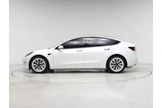 $28998 : Tesla Model 3 2023 4dr Sedan thumbnail