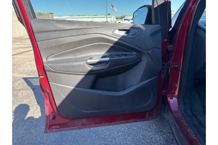 $14982 : Ford Escape 2018 AWD Titaniu image 9