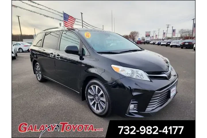 $25999 : Toyota Sienna 2018 AWD XLE 7 image 1