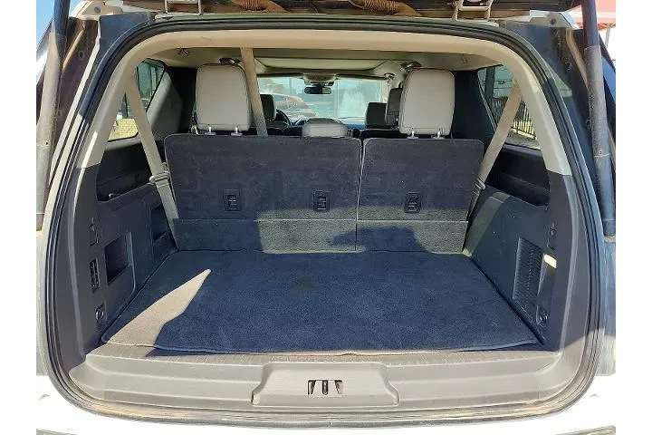 $17925 : Ford Expedition MAX 2019 4x4 image 7