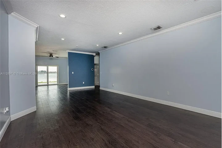 $1200 : 13266 SW 136th Ter, Miami, FL image 7