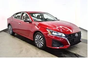 $21994 : Nissan Altima 2025 2.5 SV 4d thumbnail