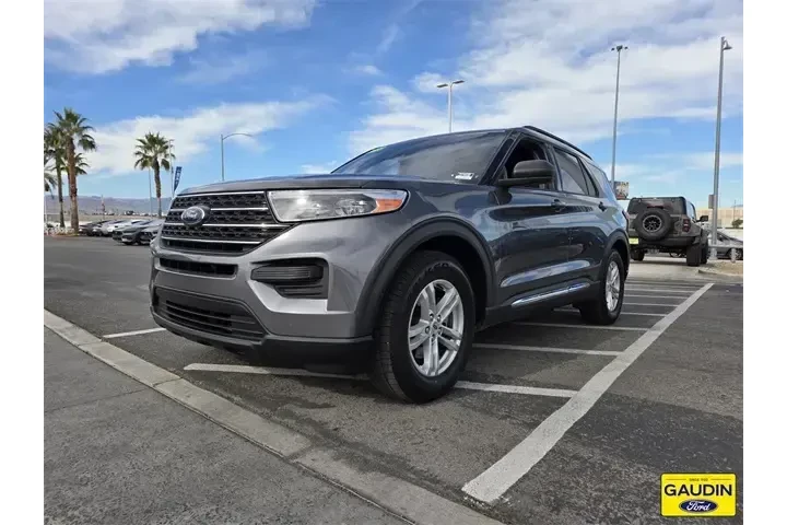 $23378 : Ford Explorer 2021 XLT 4dr S image 3