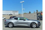 $24900 : Chevrolet Camaro 2023 LT 2dr thumbnail