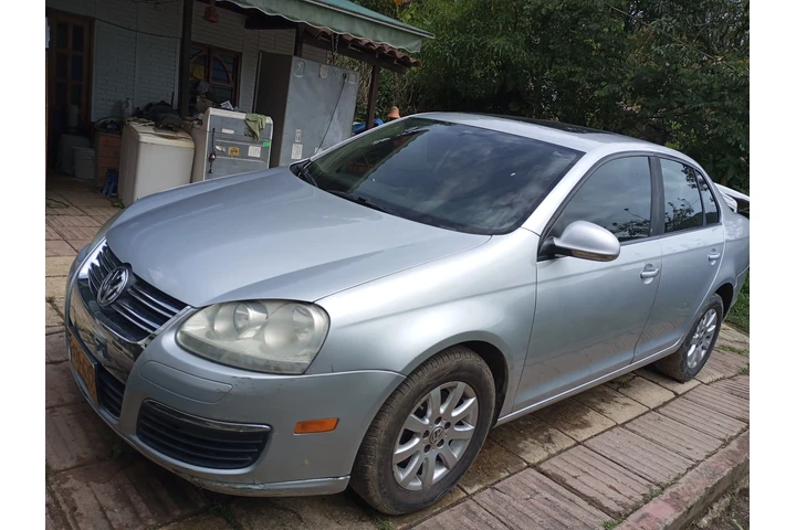 $26500000 : Vendo Volkswagen Bora 2006 image 6