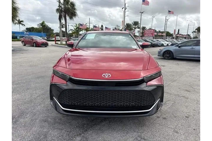 $31988 : Toyota Crown 2024 image 8