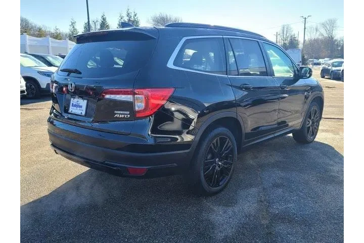 $32372 : Honda Pilot 2022 AWD SE 4dr image 4