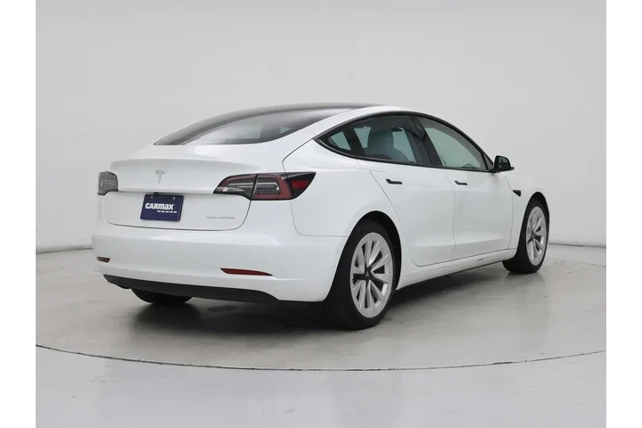 $29998 : Tesla Model 3 2022 AWD Long image 8
