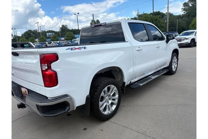 $25950 : 2019 Silverado 1500 LT image 5