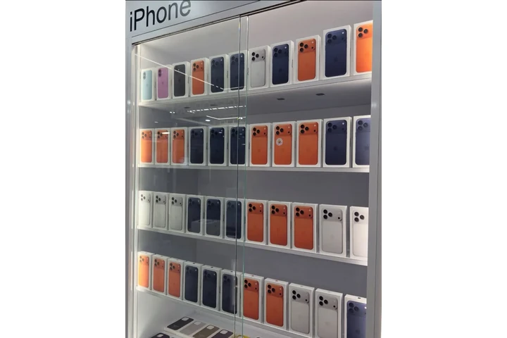 $850 : Brandnew Apple iPhone 17 Pro image 1