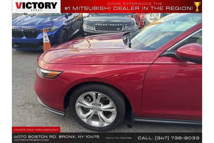 $19337 : Honda Accord 2023 LX 4dr Sed image 8