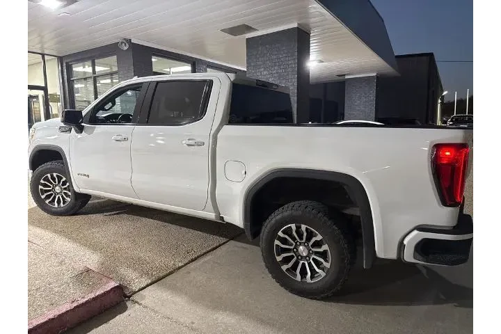 $37072 : GMC Sierra 1500 2021 4x4 AT4 image 3