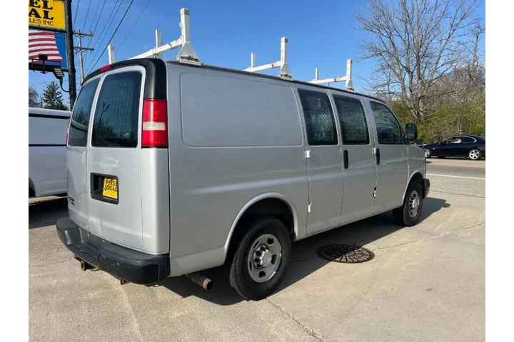 $11500 : 2014 Express 2500 image 6