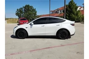 $29315 : Tesla Model Y 2021 AWD Long thumbnail