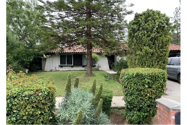 $3450 : Great open concept floor plan image 1