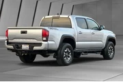 $26500 : Toyota Tacoma 2018 4x2 TRD O thumbnail