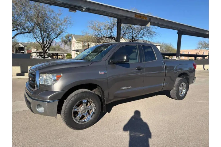 $15995 : 2012 Tundra image 3
