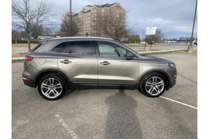 $5995 : 2016 MKC Reserve image 7