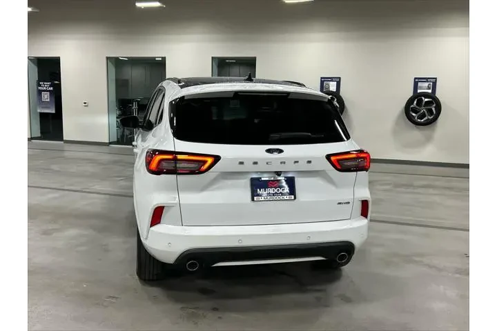 $22190 : Ford Escape 2023 AWD ST-Line image 5