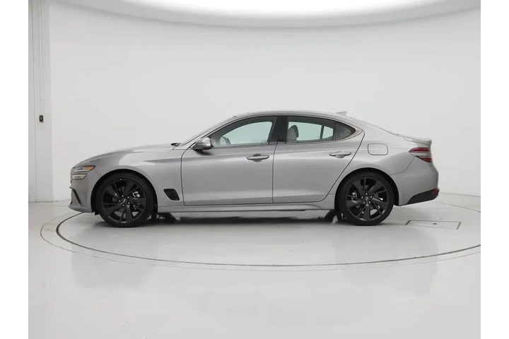 $33998 : Genesis G70 2023 2.0T 4dr Se image 3