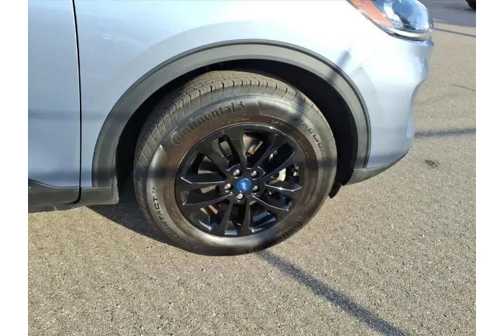 $21980 : Ford Escape 2022 AWD SE 4dr image 5