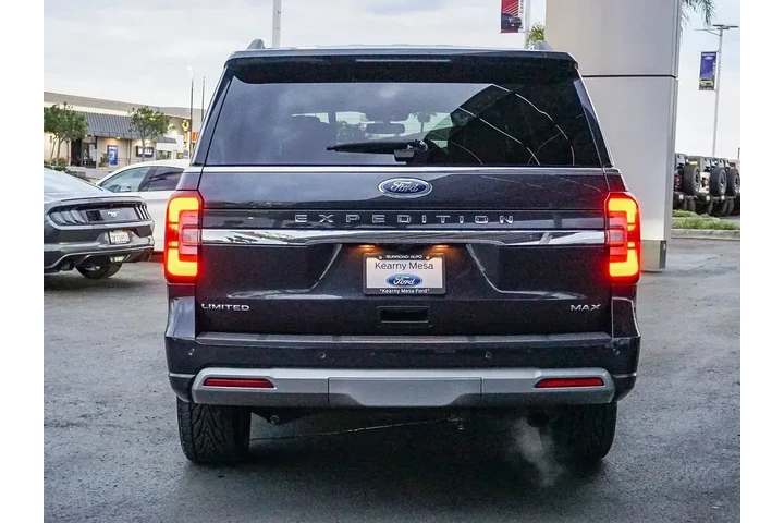 $39592 : Ford Expedition MAX 2024 4x2 image 5