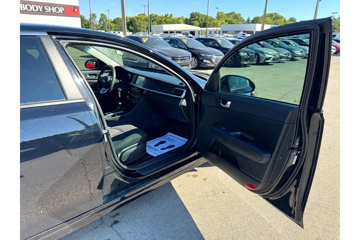 $13980 : 2020 Optima LX Auto image 8