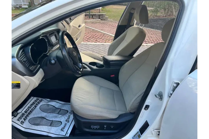 $4850 : 2013 Optima Hybrid EX image 9