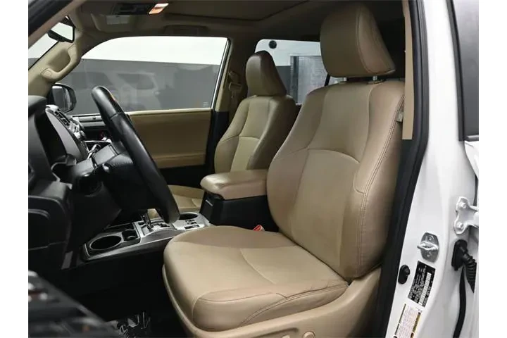 $22495 : Toyota 4Runner 2016 4x2 SR5 image 9