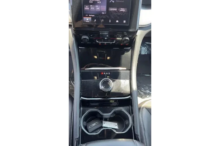 $26388 : Jeep Grand Cherokee L 2021 4 image 9