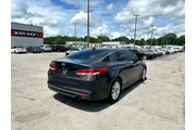 $8900 : 2016 Optima 4dr Sdn LX thumbnail