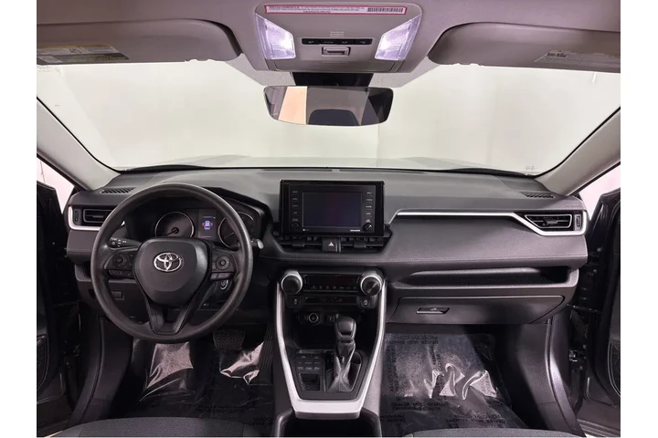 $27388 : Gold Certified2022 RAV4 LE image 3