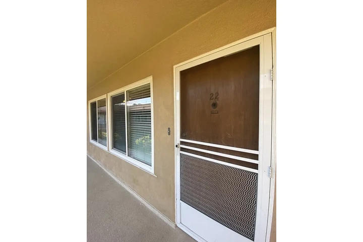 $1350 : controlled access community image 6