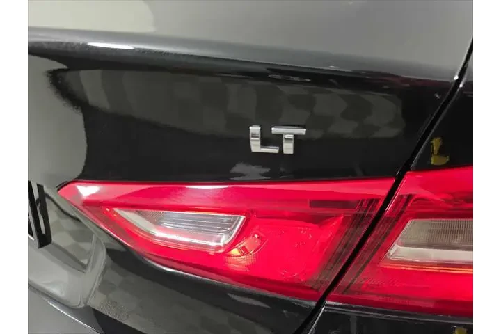 $19665 : Chevrolet Malibu 2024 LT 4dr image 10