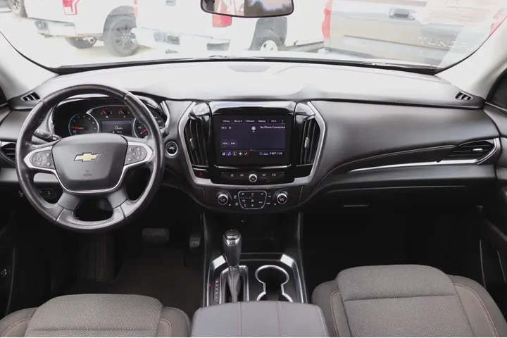 2020 Traverse image 2