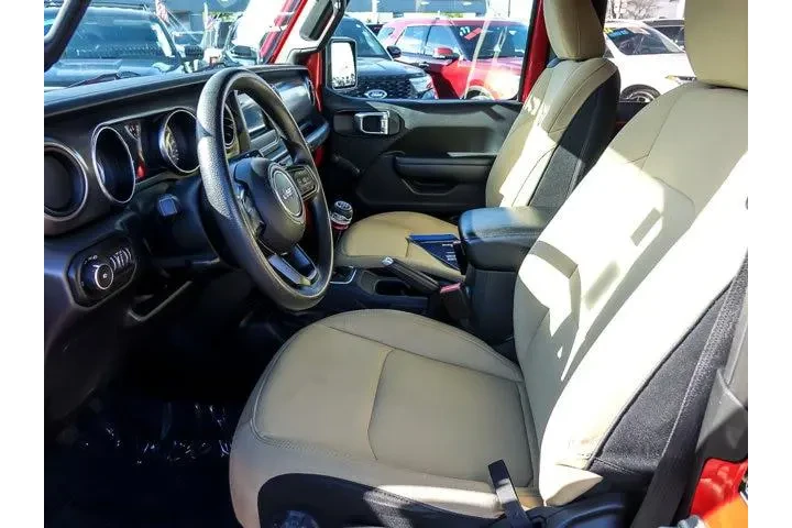 $28840 : Jeep Wrangler 2022 4x4 Sport image 10