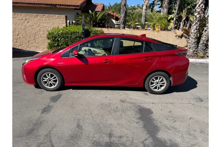 $14591 : Toyota Prius 2016 Two 4dr Ha image 4