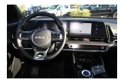 $29440 : Kia Sportage Plug-In Hybrid thumbnail