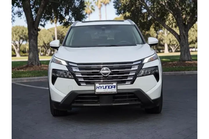 $23800 : Nissan Rogue 2024 SV 4dr Cro image 3