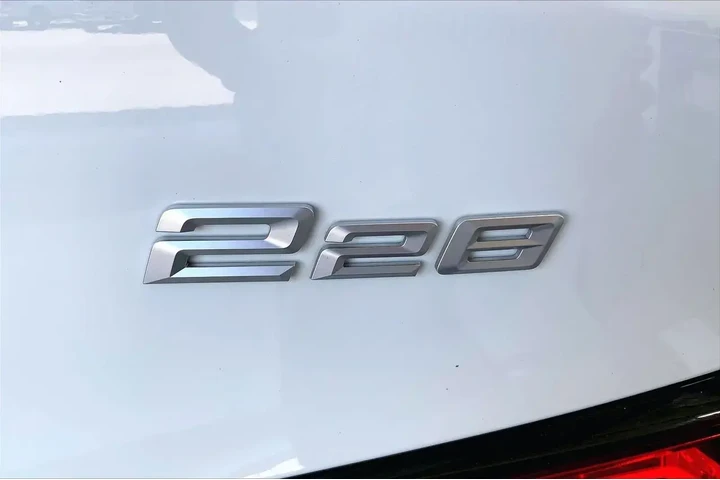 $34591 : BMW 2 Series 2025 AWD 228 xD image 7