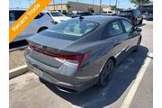 $17895 : Hyundai ELANTRA 2023 SEL 4dr thumbnail