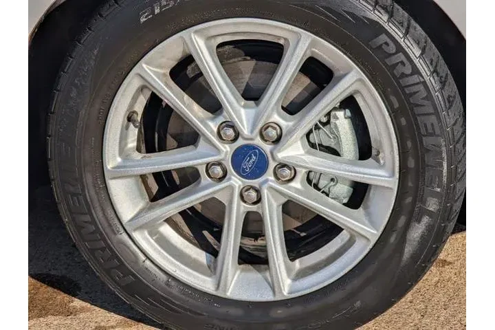 $8200 : Ford Focus 2016 SE 4dr Hatch image 10