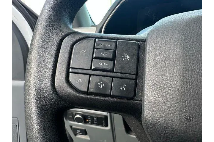 $18875 : Ford F-150 2021 4x2 XL 2dr R image 7