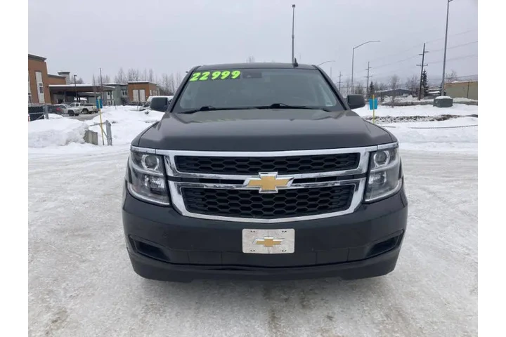 $23397 : 2019 Suburban LT image 3