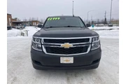 $23397 : 2019 Suburban LT thumbnail