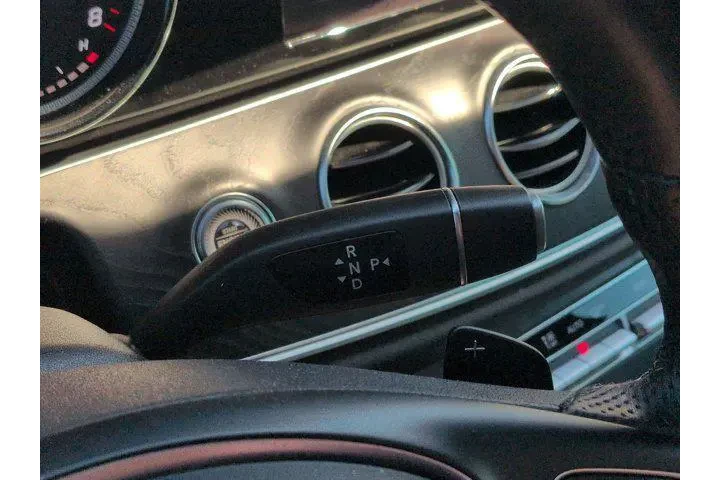 $18998 : Mercedes-Benz E-Class 2018 E image 10