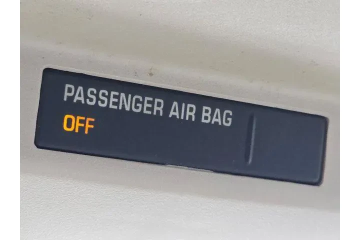 $15575 : Chevrolet Colorado 2019 4x2 image 6