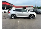2011 Venza 4dr Wgn V6 AWD (Na en Lexington