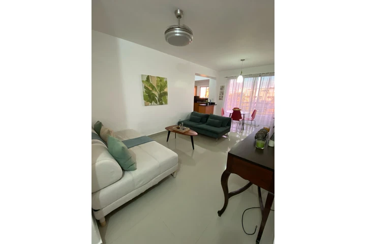 $850 : ALQUILO  EN GAZCUE UN 4 NIVEL image 1
