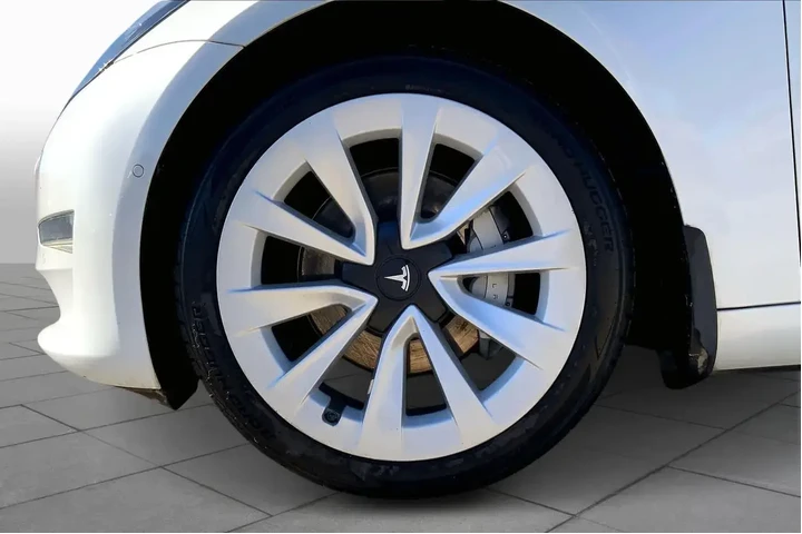 $21266 : Tesla Model 3 2021 Standard image 9